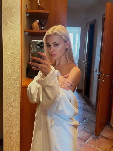 Адель